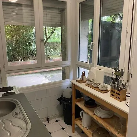 Apartment Studio Agreable Et Lumineux *